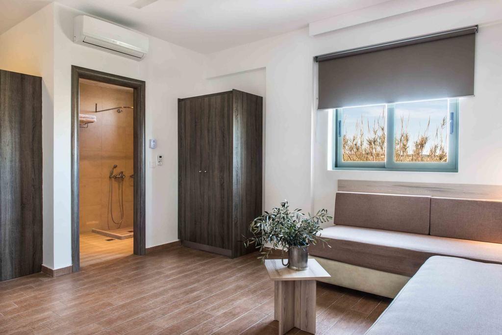 Gerona Mare Apartments Gerani  Exterior photo