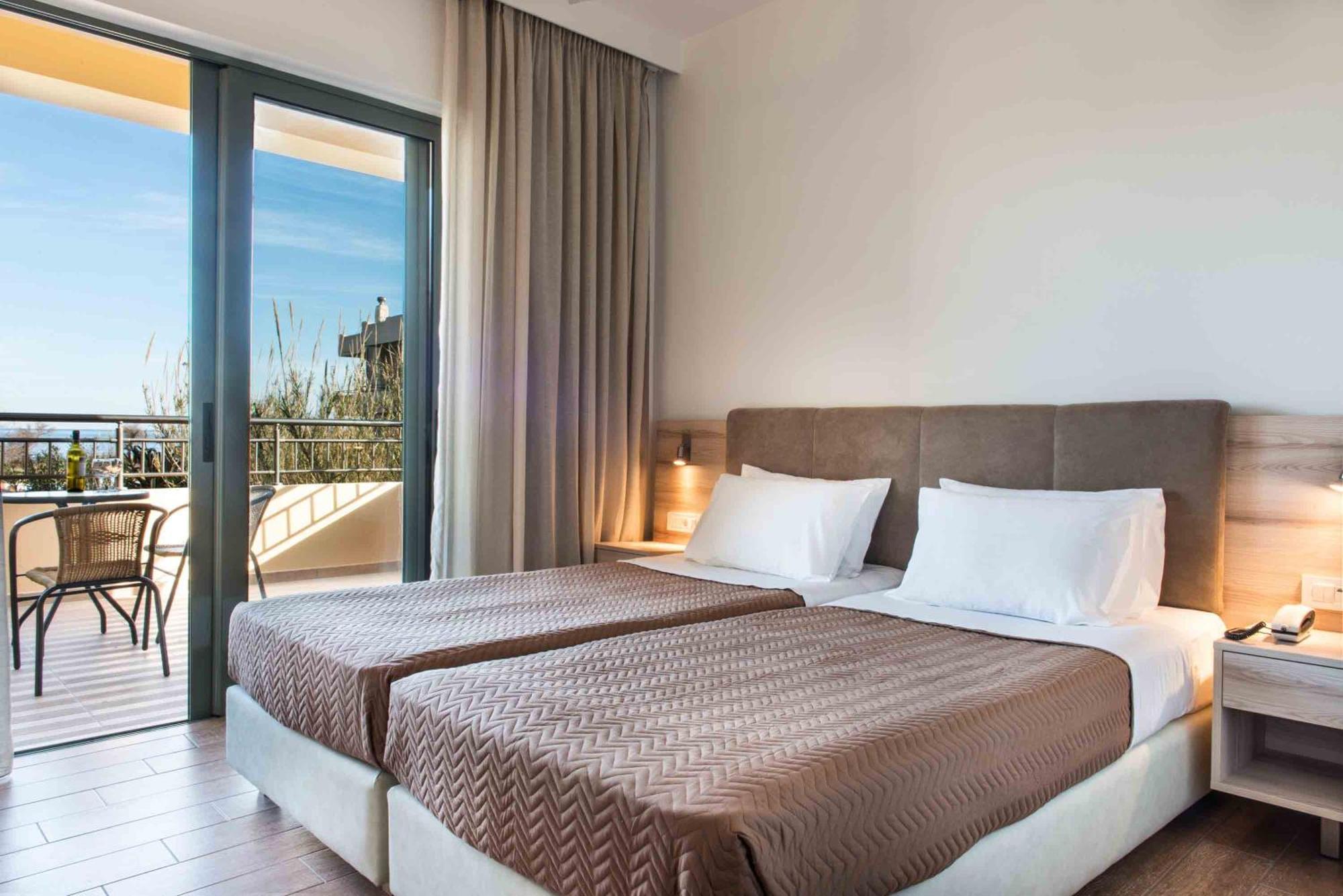 Gerona Mare Apartments Gerani  Exterior photo