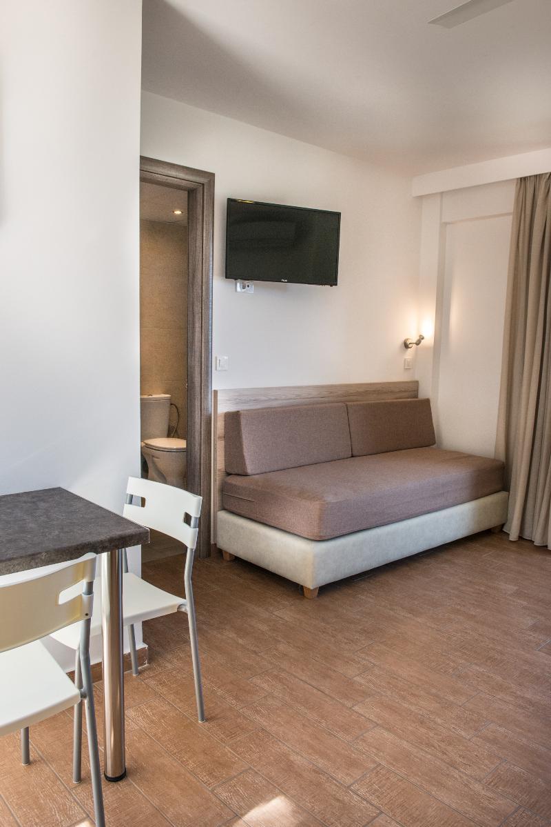 Gerona Mare Apartments Gerani  Exterior photo